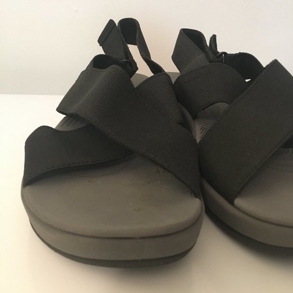 Cloudsteppers by Clarks Cushion Soft Black & Gray Wedge Sandals Shoes Size 8.5 W - Picture 11 of 14